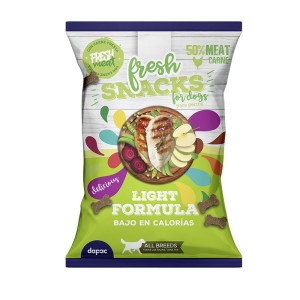 Bolsita de snacks baja en calorías para perros de la marca Fresh Snacks.