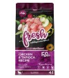 Saco de alimento seco para gatos de la marca Fresh. Elaborado con pollo y tapioca.