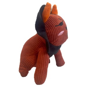 Divertido peluche para perros con forma de toro de color rojo.