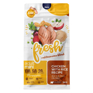 Saco de pienso de Fresh mediterranean blend Adult Mini de color amarillo y blanco, con los ingredientes principales en portada.