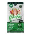 Saco de alimento seco para perros de la marca Fresh.