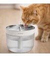 Gato bebiendo del Bebedero automático para perro y gato de acero inoxidable.